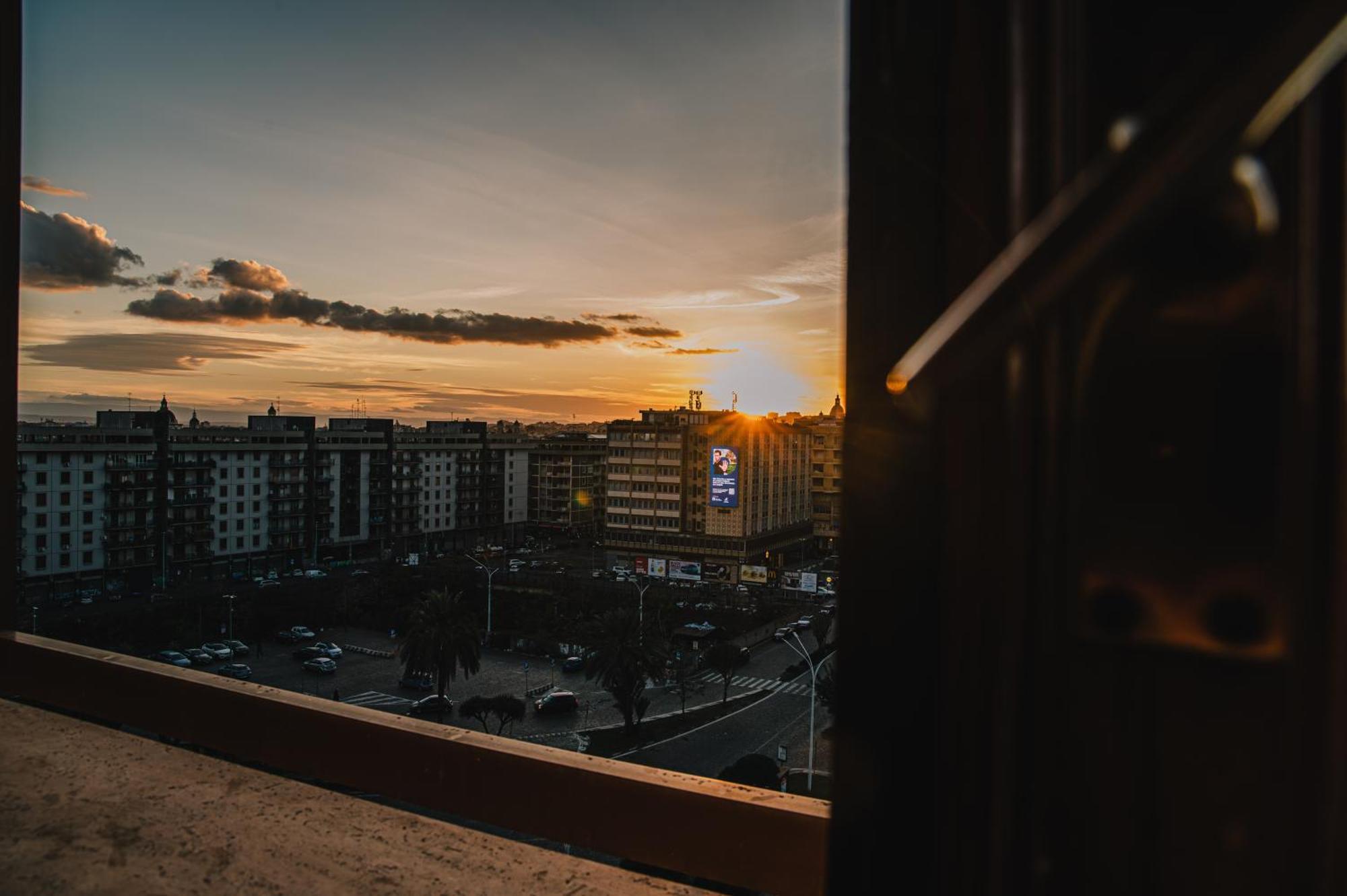 Alta Dimora B&B Suites Катания Екстериор снимка